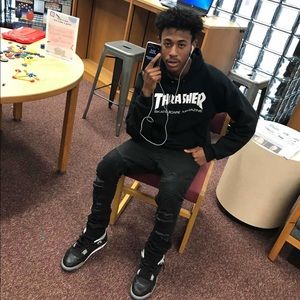 Meet your Posher, Brandon